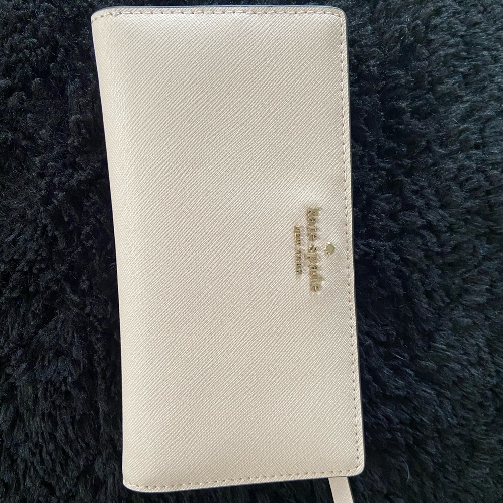 Kate Spade bifold slim wallet